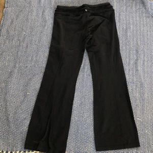 Lululemon Groove pants Sz 10